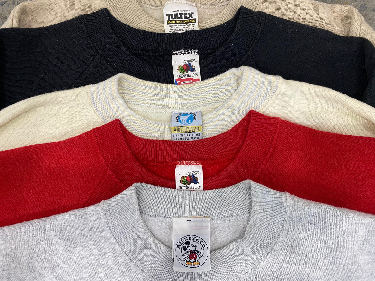20x Vintage Graphic Sweatshirts